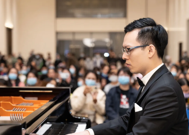 活動回顧 | 舒密爾鋼琴之夜——何立巖鋼琴大師班&獨奏音樂會