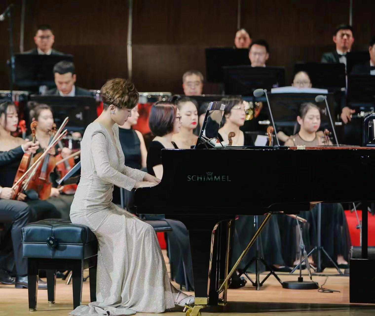 微涼初秋，聆聽感動(dòng)